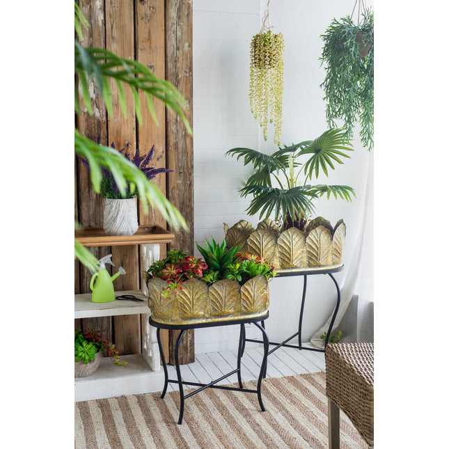 Set of 2 Metal Planter With Iron Legs Stand, L:27.2x19x32.3' S:23.5x16x26.5'