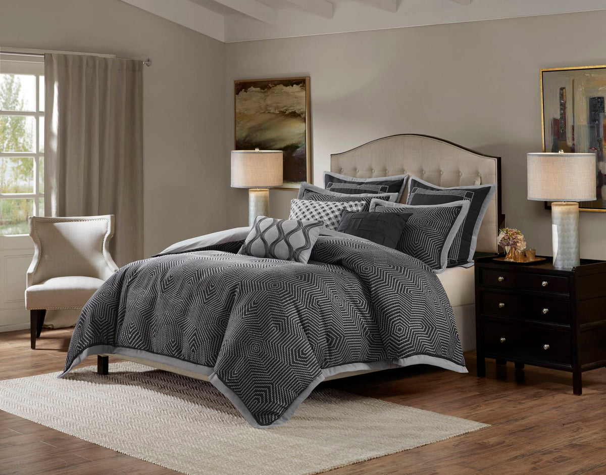 8 Pieces Queen Comforter Set,Black Multi