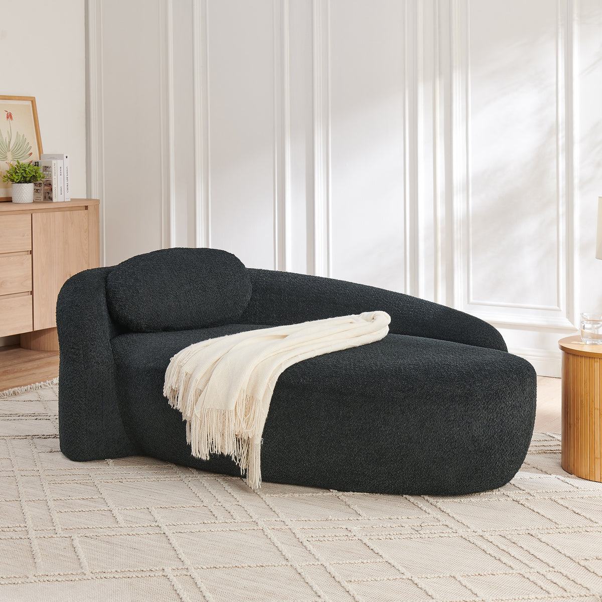 Modern Oval Single Lazy Sofa Chair with Integrated Backrest, Side Armrest and Pillow, Compact Space-Saving Lounge Chair for Living Room Bedroom-Black