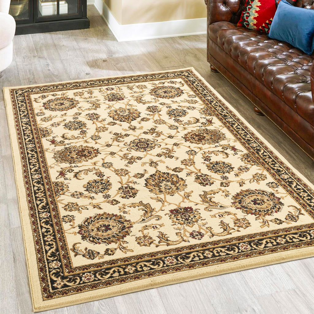 Classic GC_VIN5011 Cream 7 ft. 10 in. x 10 ft. 3 in. Area Rug