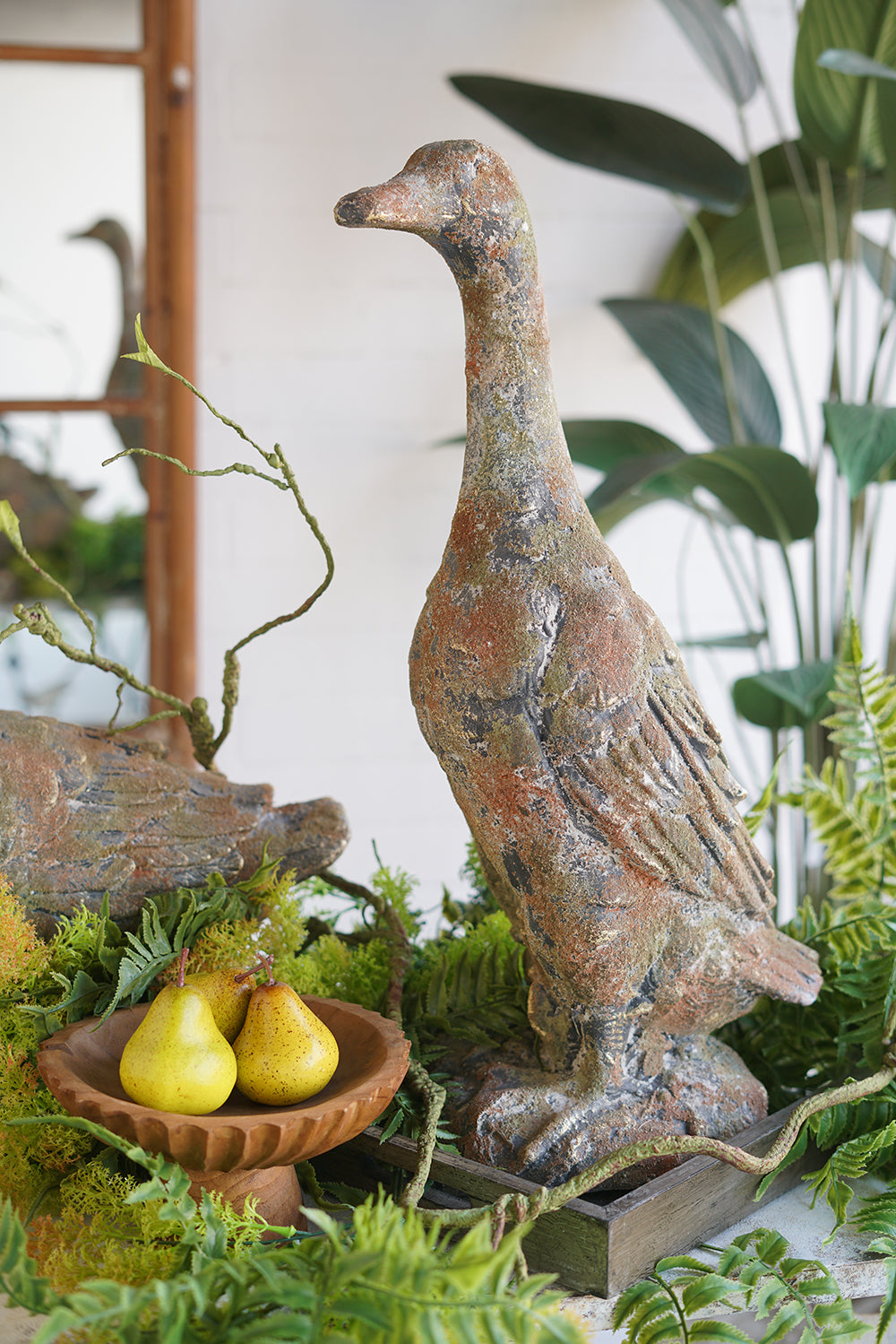12x8.3x23'  Farmhouse Duck Figurine