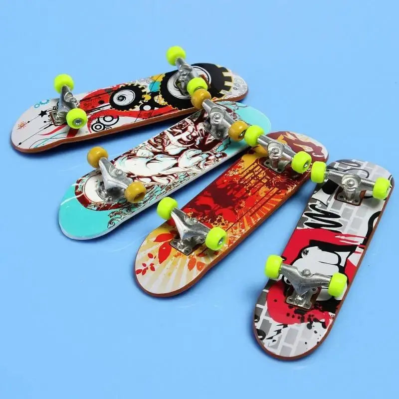 2pcs High Quality Cute Party Favor Kids children Mini Finger Board Fingerboard Alloy Skate Boarding Toys Gift - Eloy Royal