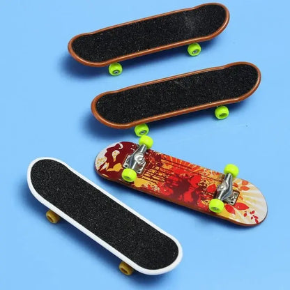 2pcs High Quality Cute Party Favor Kids children Mini Finger Board Fingerboard Alloy Skate Boarding Toys Gift - Eloy Royal