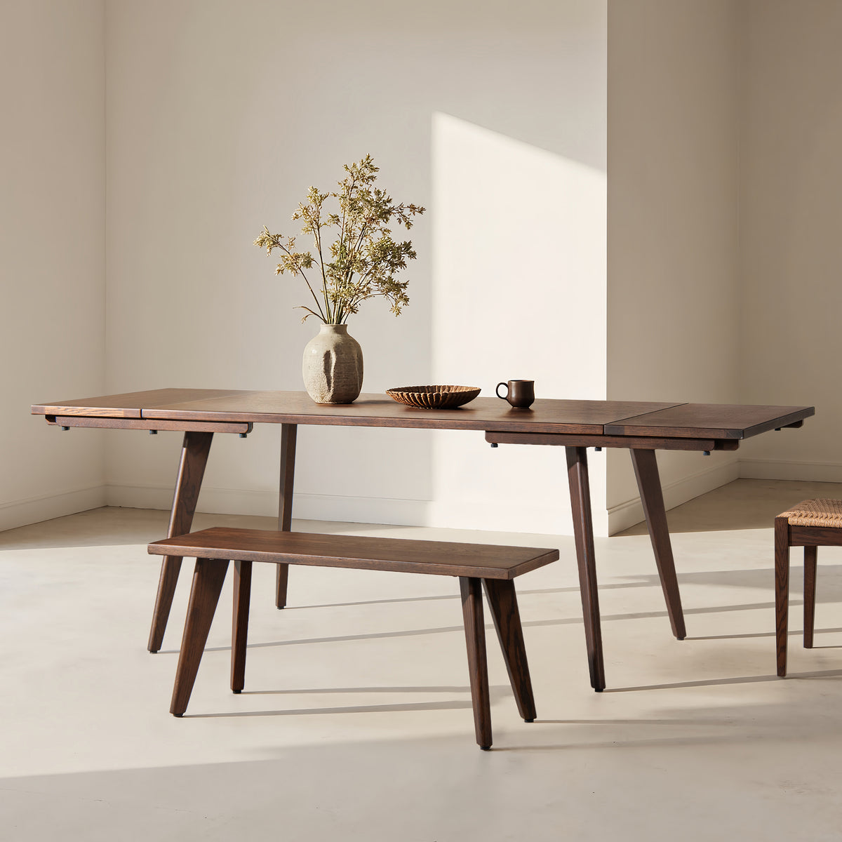 Capri 59-90.5' Solid Oak Wood 6-8 Seat Extendable Leaf Dining Table, Dark Brown Red Oak