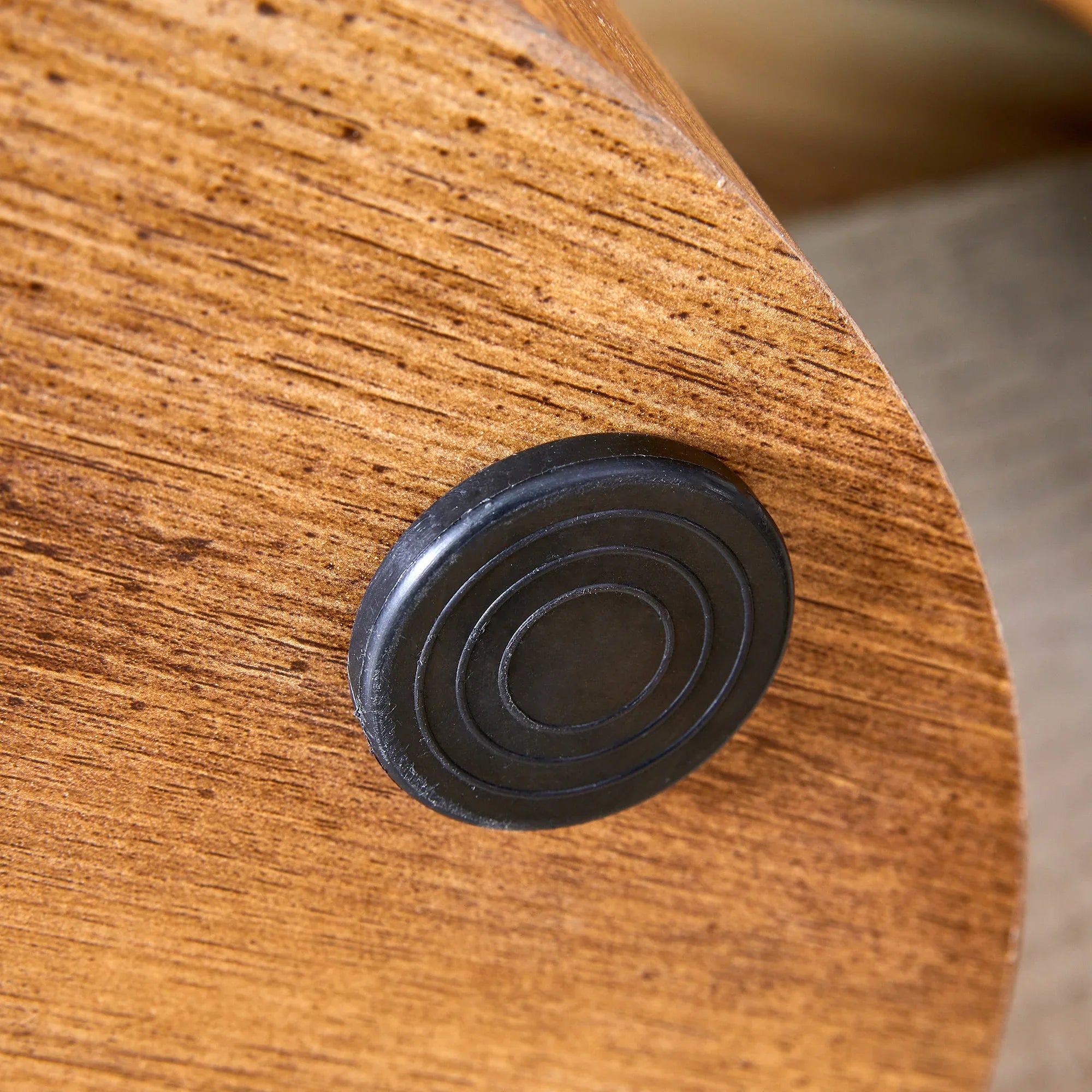 The cylindrical table with its patterned design can be easily integrated into a variety of interior styles, from coffee tables to small dining tables, workbenches or makeshift writing desks. - Eloy Royal