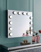 Noralie Mirrored & Faux Diamonds Accent Mirror (Assembled)