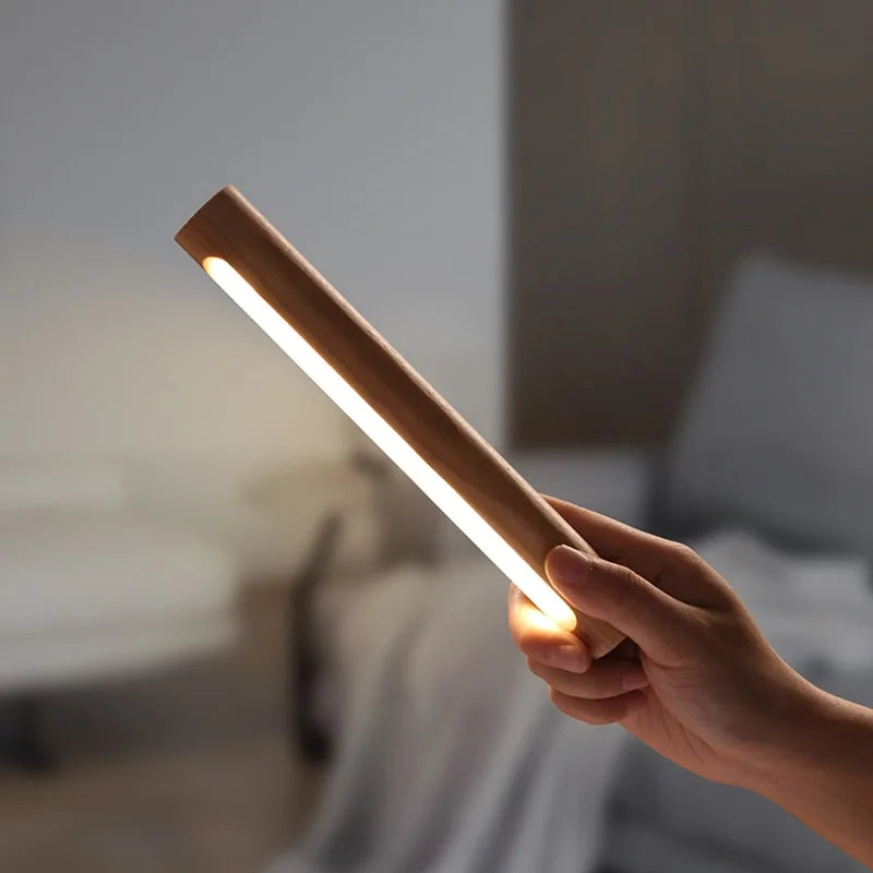 Smart Rotatable Wooden Night Light - Eloy Royal