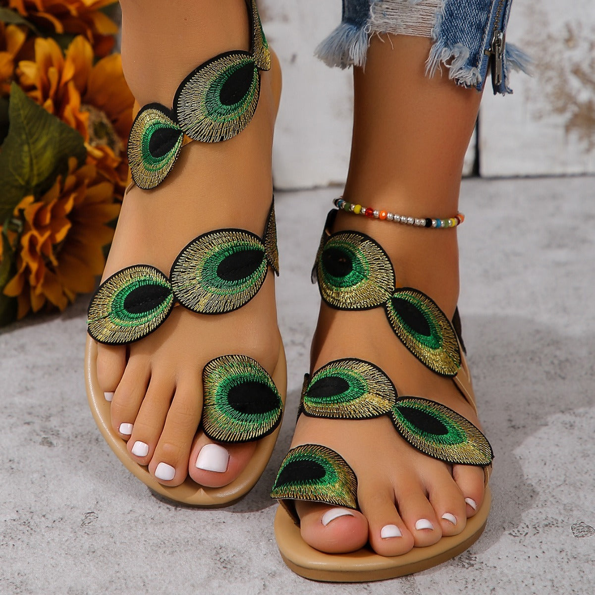 Fashion Peacock Embroidery Pattern Flat Sandals Summer Vacation Casual Clip Toe Beach Shoes For Women - Eloy Royal