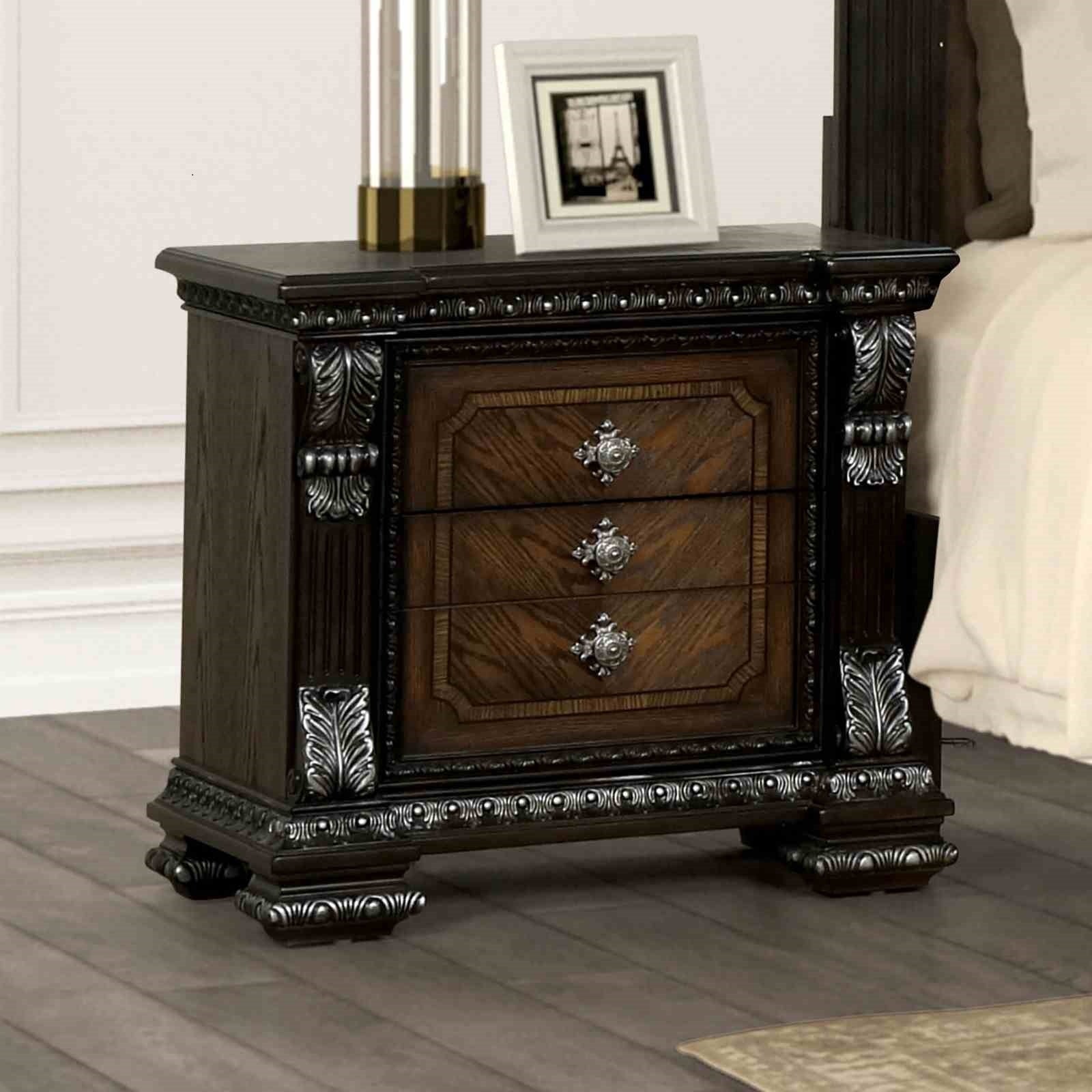 Ornate Molding Silver Brushed Nightstand 1pc USB Port Ball Bearing Glide French And English Dovetail Drawers Espresso Finish Bedroom Furniture