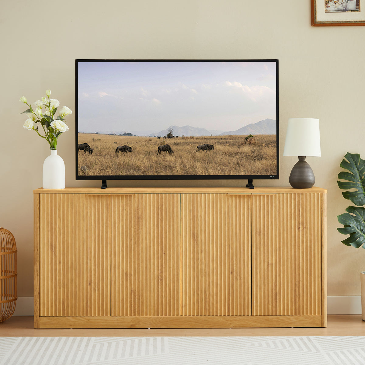 59-inch modern wavy sideboard, curved contour design storage cabinet, 4-door cabinet with storage function, suitable for kitchen/bedroom/living room, Natural, 59.0'L x 15.7'W x 27.7'H