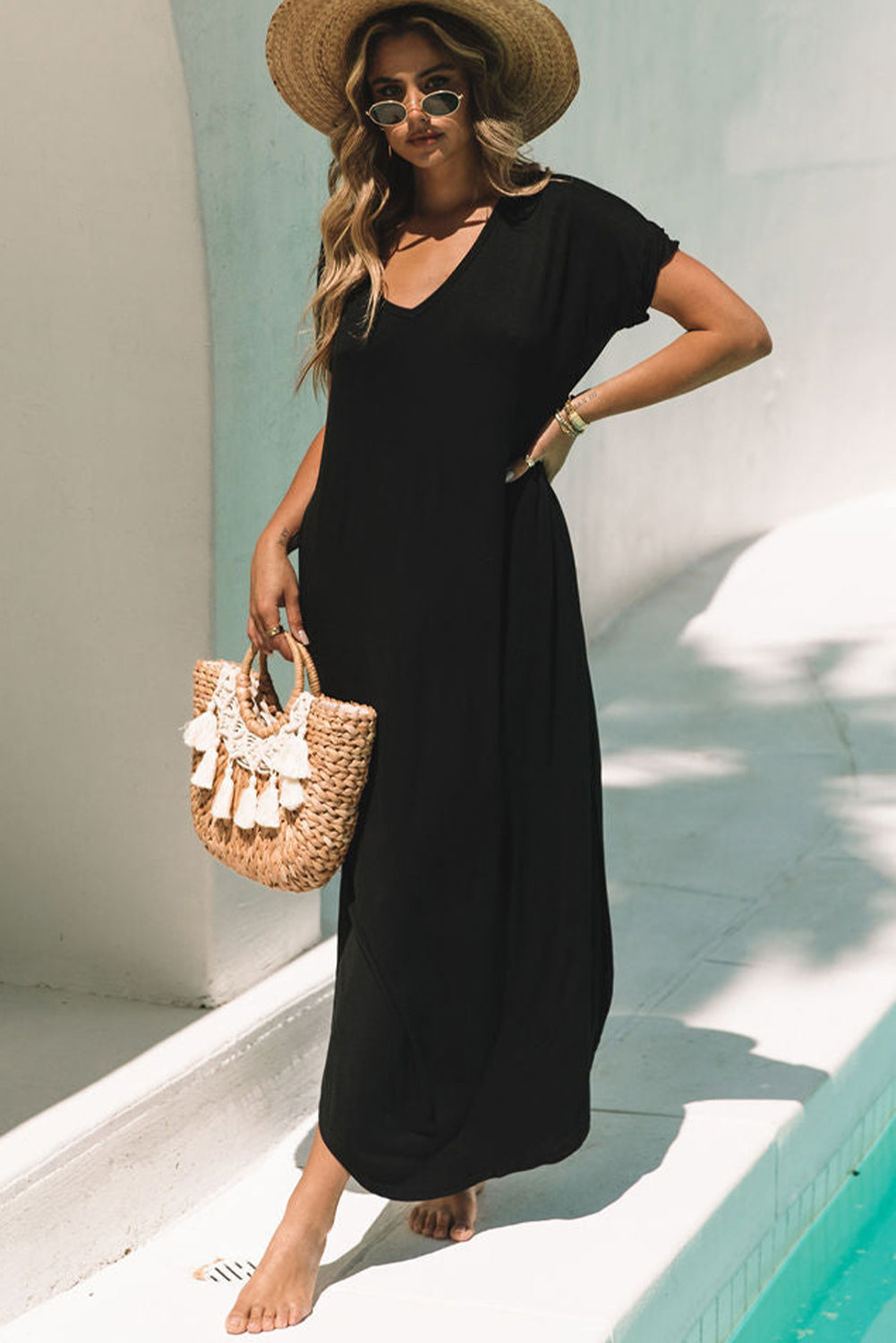 Black Solid Color Hidden Pocket V Neck Slit Maxi Dress - Eloy Royal