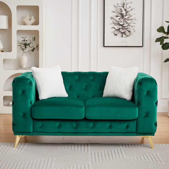 [Video] Classic modern sofa: 61.25-inch Chesterfield-style sofa with tufted detailing and luxurious velvet upholstery, featuring 2 throw pillows and metal legs,green