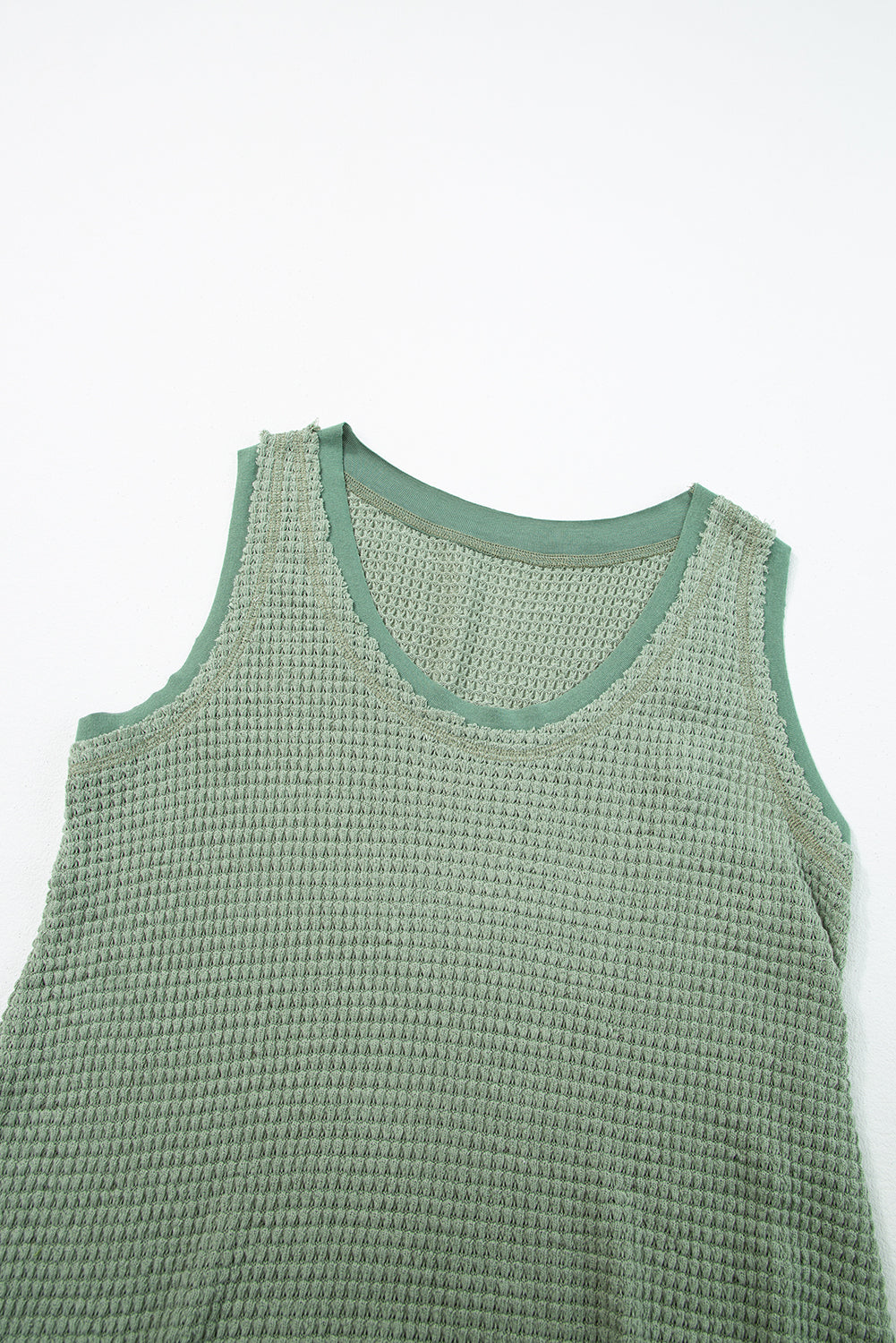 White Scoop Neck Waffle Knit Splicing Flowy Vest - Eloy Royal