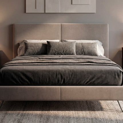 Texas Set of 2 Modern Nightstands with Storage, Minimalist Bedside Tables with Metal Legs, Light Oak.