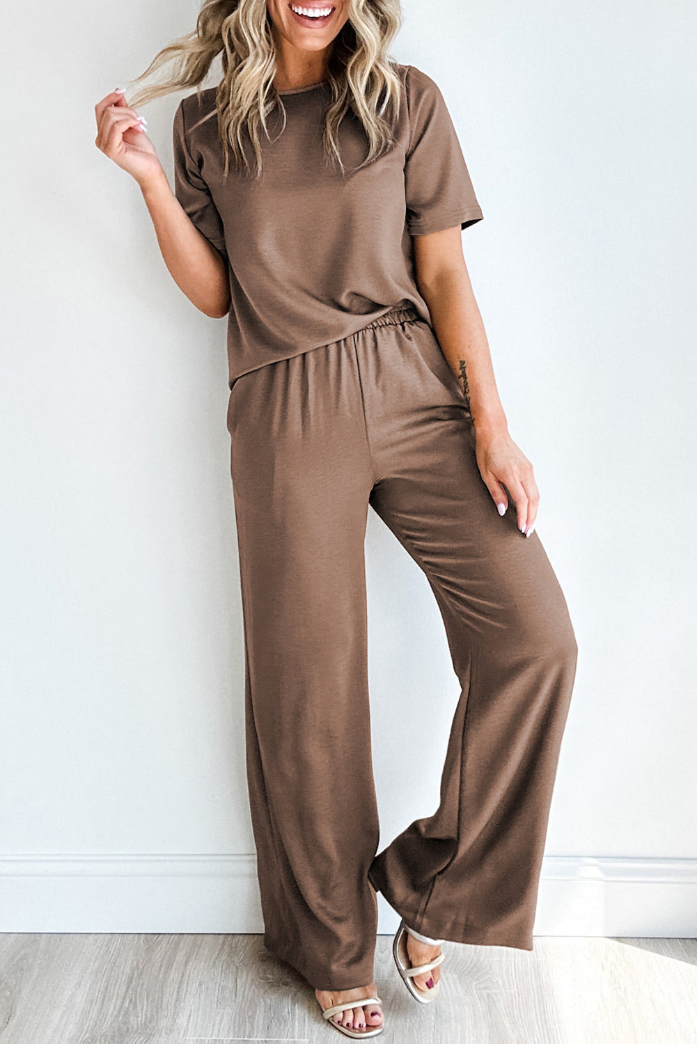 Smoke Gray Solid Color T-Shirt and Wide Leg Pants Set - Eloy Royal