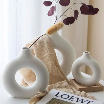 Round Ceramic Vase - Eloy Royal