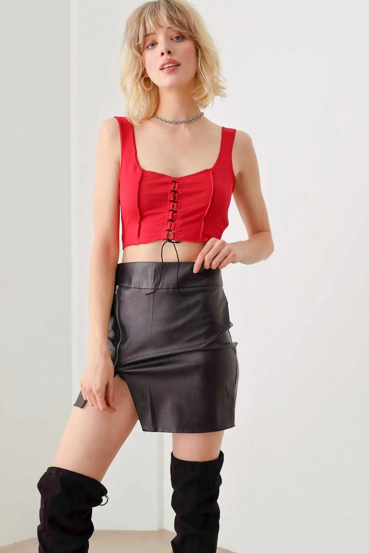 Solid Lace Up Sleeveless Round Neckline Front & Back Crop Top