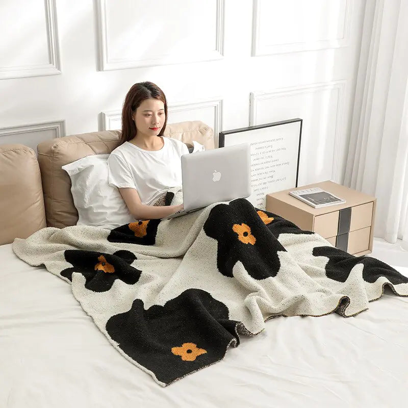 Korean Sunflower Velvet Knitted Blanket - Eloy Royal