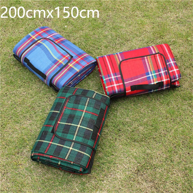 Vilead Folding Waterproof Picnic Mat Lightweight Cushion with Moisture-proof Plaided Pattern Sleep Camping Outdoors Accessories - Eloy Royal