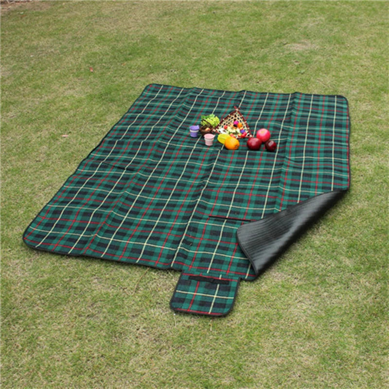 Vilead Folding Waterproof Picnic Mat Lightweight Cushion with Moisture-proof Plaided Pattern Sleep Camping Outdoors Accessories - Eloy Royal