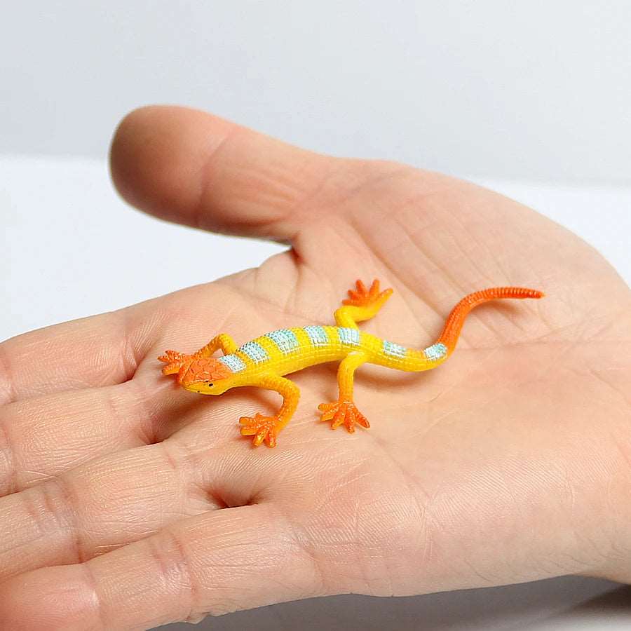 12pcs  Mini Simulation Colorful Fake Lizards Action Figure for Reptile Party Supplies  plastic forest wild animal model Toys