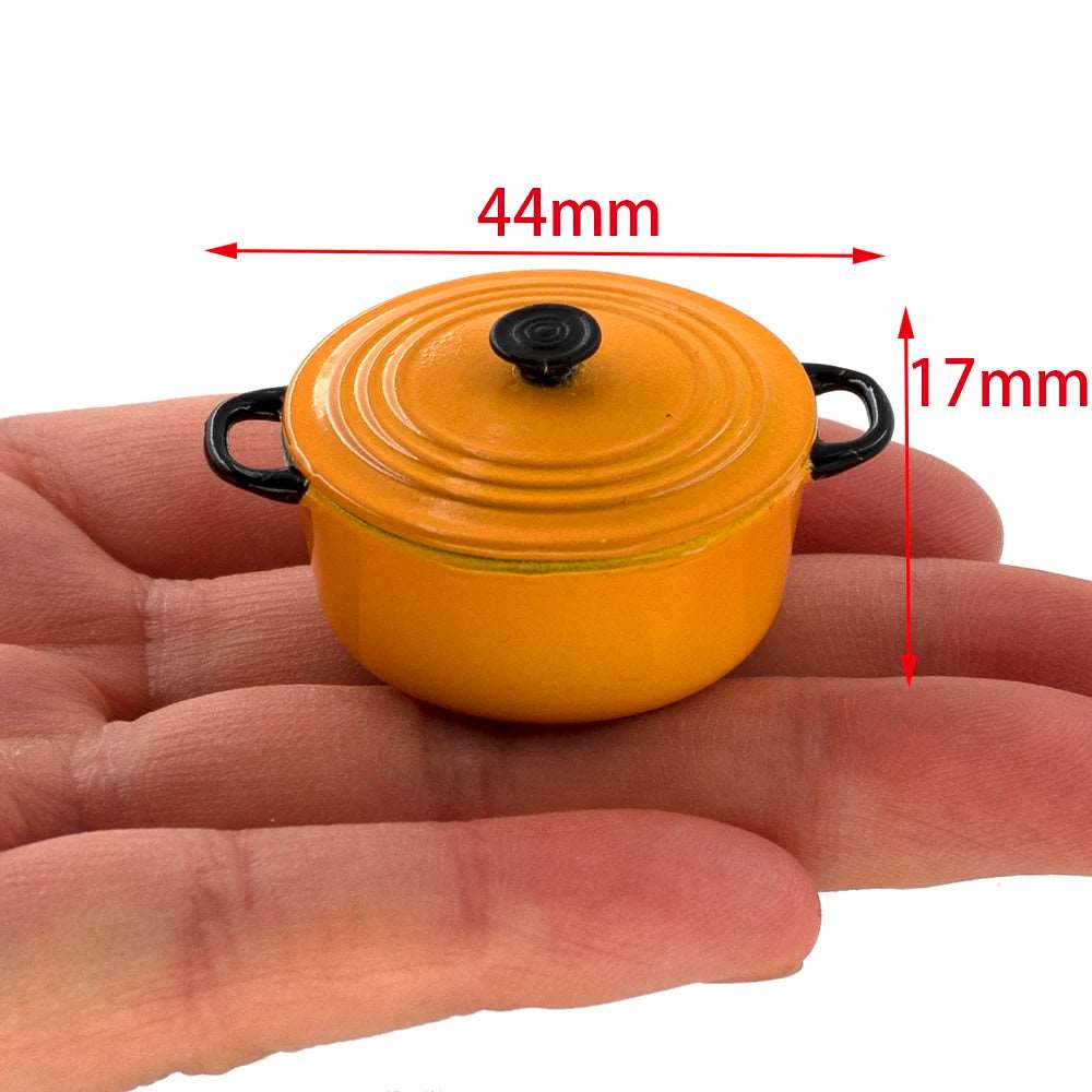 1/12 Dollhouse Miniature Accessories Mini Metal Soup Pot  Simulation Furniture Kitchenware  Model Toys for Doll House Decoration