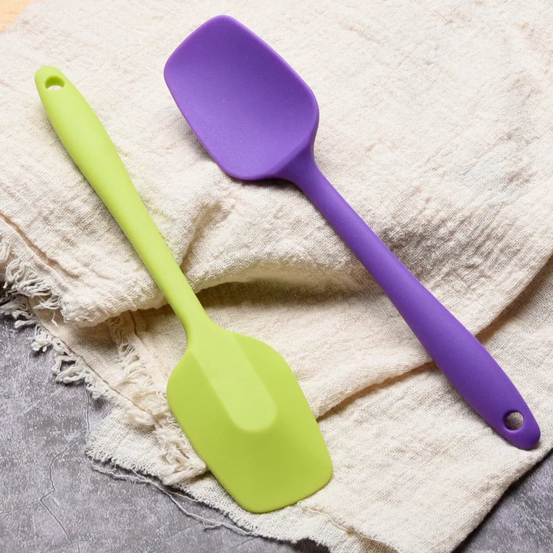 Kitchen Silicone Cream Butter Cake Spatula Mixing Batter Pastry Scraper Brush Butter Mixer Cake Brushes Baking Tool Kitchenware - Eloy Royal