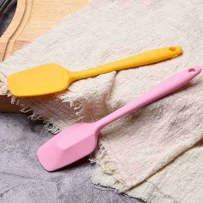 Kitchen Silicone Cream Butter Cake Spatula Mixing Batter Pastry Scraper Brush Butter Mixer Cake Brushes Baking Tool Kitchenware - Eloy Royal