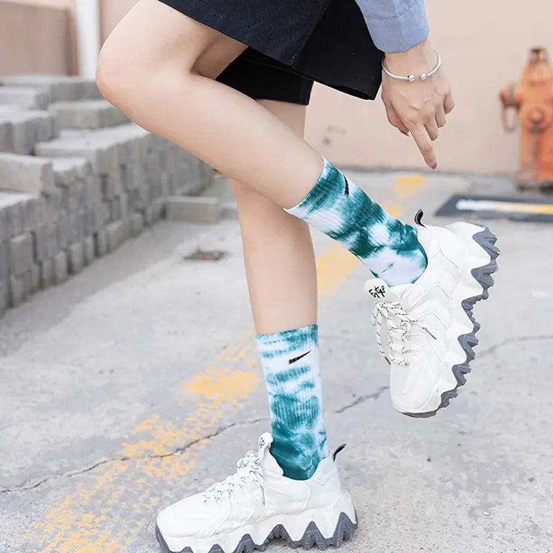 Women Tie-dye Middle Tube Socks - Eloy Royal