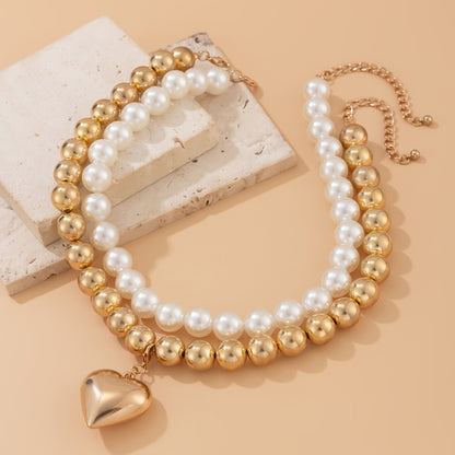 Ornament Pearl Heart Clavicle Chain Beaded Heart-shaped