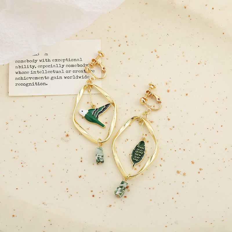 Retro Mori Style Green Bird Earrings Geometric Leaf Ear Clip