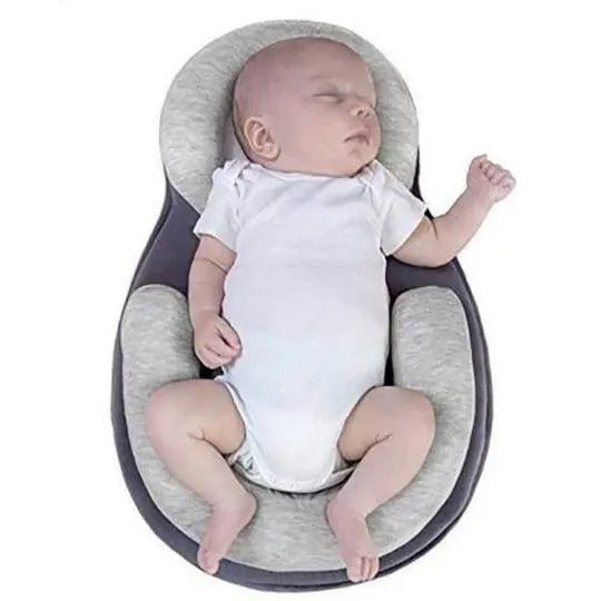 Travel-Ready Nest Baby Bed - Eloy Royal