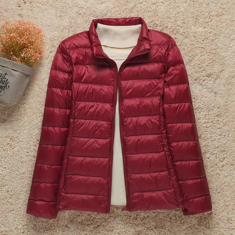 New Fashion Female Cold Jacket Women Winter Light White Duck Down Jacket Slim Puffer Jacket Portable Windproof Down Coat