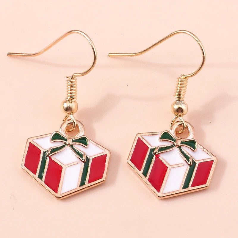 New Fashion Mix Styles Merry Christmas Drop Earrings for Women Christmas Tree Deer Santa Dangle Earrings New Year Jewelry Gifts