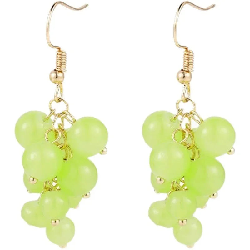 Cute Mini Grape Earrings for Women Simple Fruit Green Beads Drop Dangle Hook Earring Party Trendy Jewelry Accessories Gift