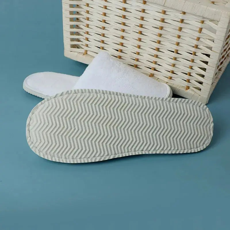 White Cotton Slippers Men Women Hotel Disposable Slides Home Travel Sandals Hospitality Footwear One Size on Sale - Eloy Royal