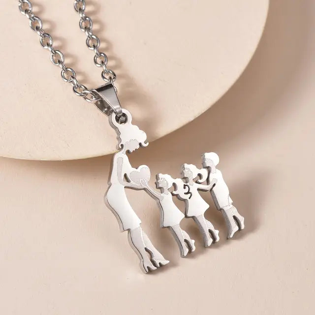 Family Silver Necklaces - Eloy Royal