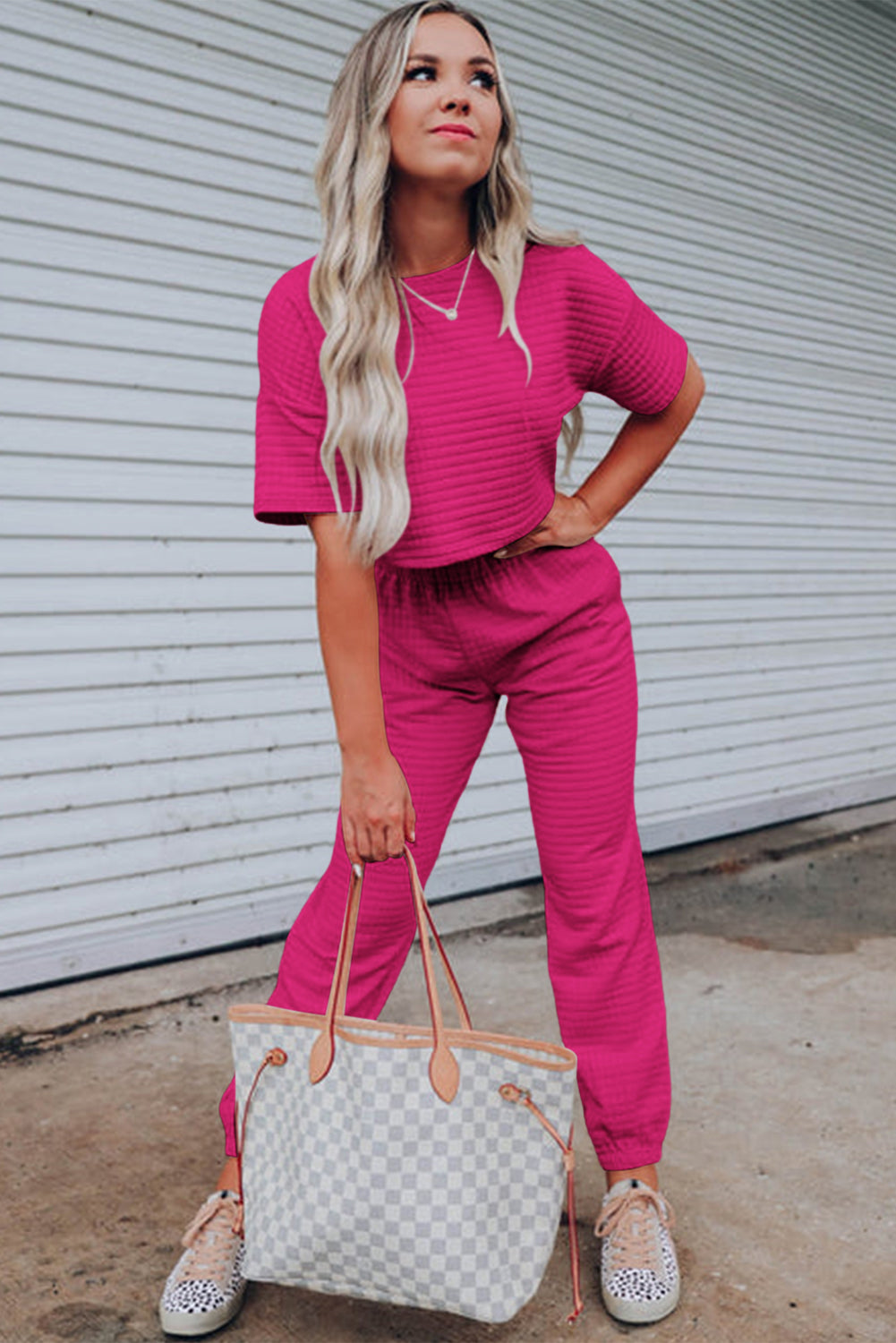 Black Textured Cropped Tee and Jogger Pants Set - Eloy Royal