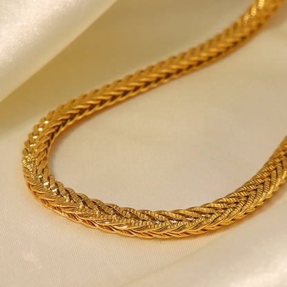 Gold Woven Twist High-grade Simple All-match Fashionable Stainless Steel Plated Non-fading Necklace