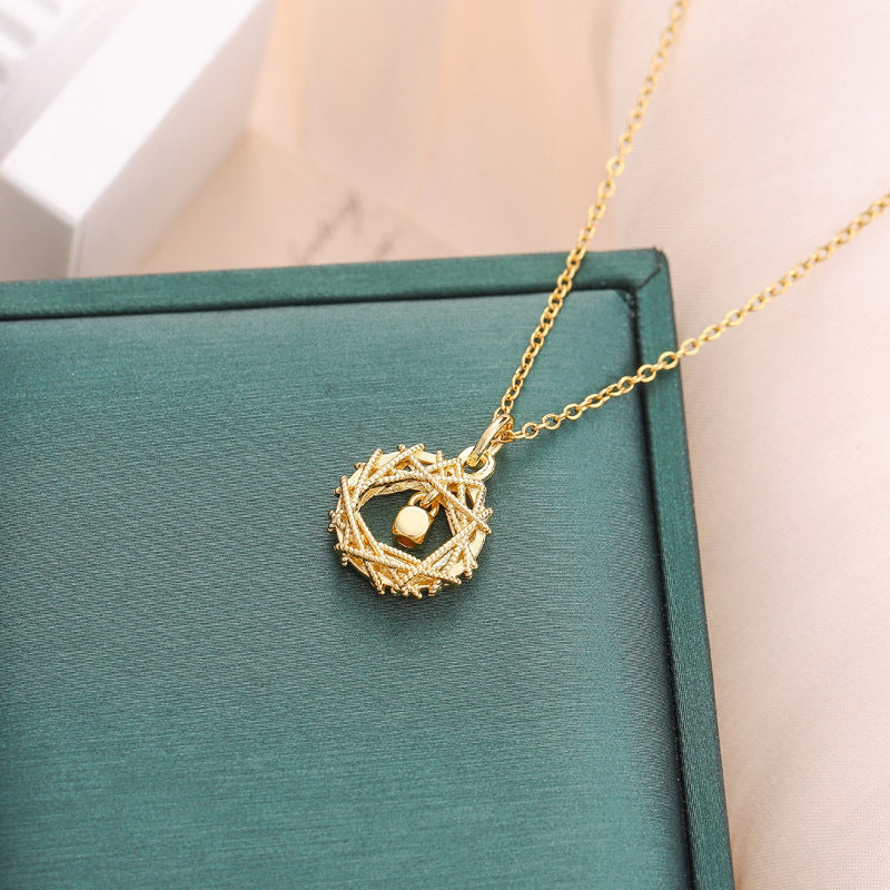 Gold Circle Net Design Necklace For Women