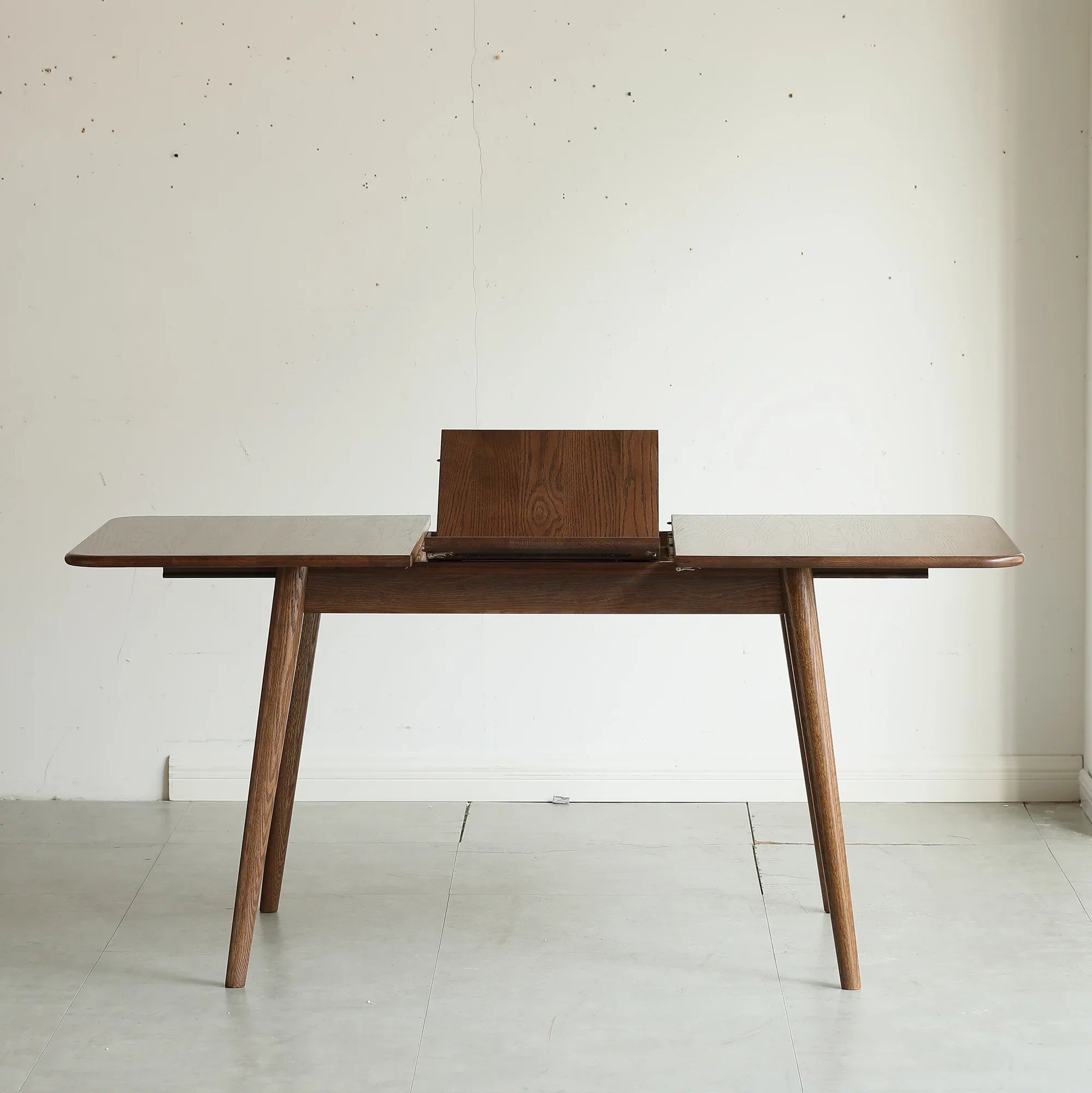 Walnut color solid oak round corner diagonal leg telescopic table 1.2-1.6m, for 6-8 people to meet Dining table wood (Walnut color) - Eloy Royal