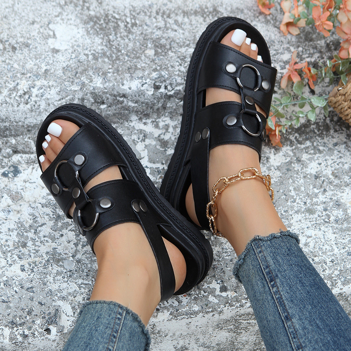 New Rivet Sports Sandals Women Fashion Summer Thick Bottom Buckle Beach Shoes - Eloy Royal