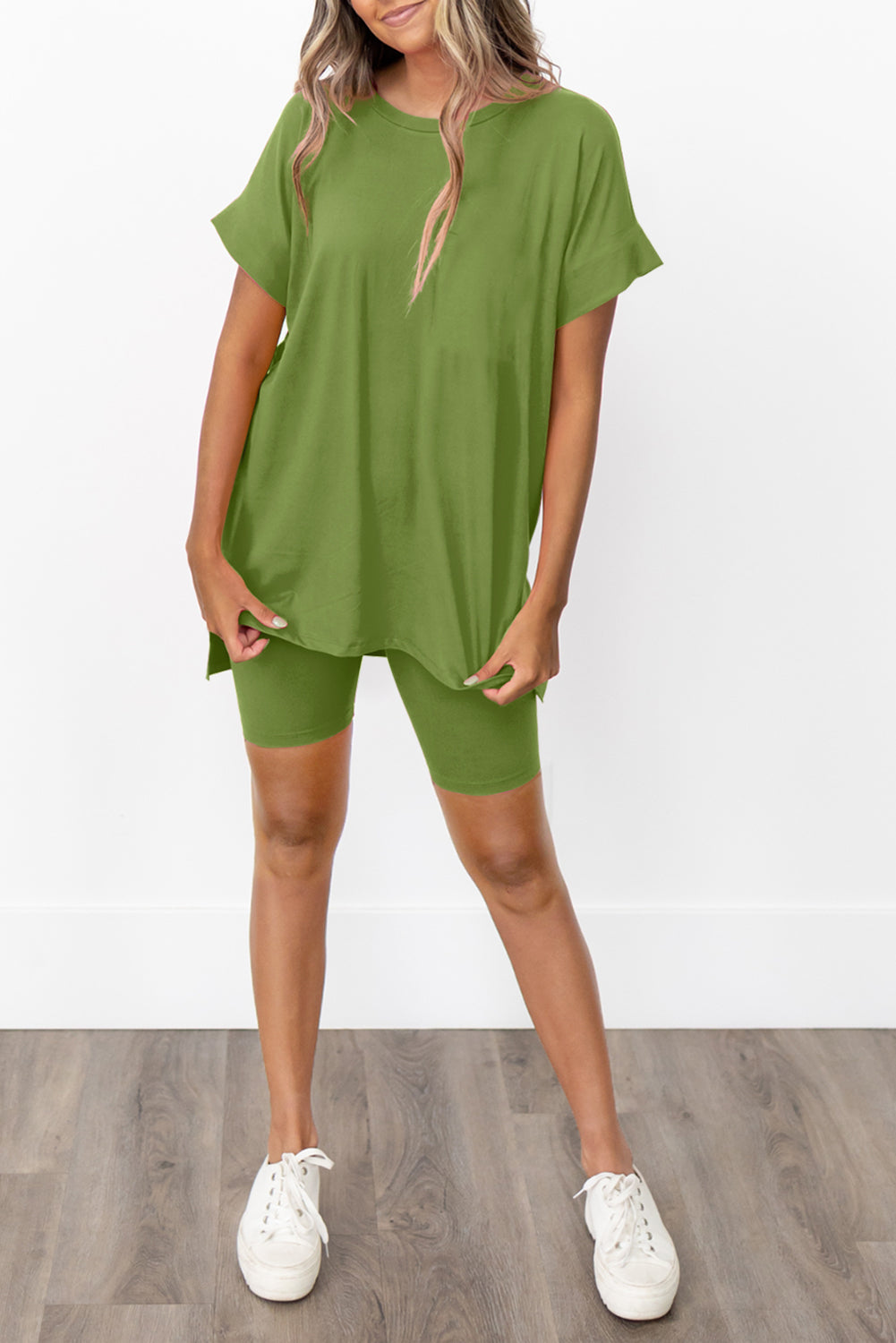 Spinach Green Solid Split Hem Tunic Tee and Tight Shorts Set - Eloy Royal