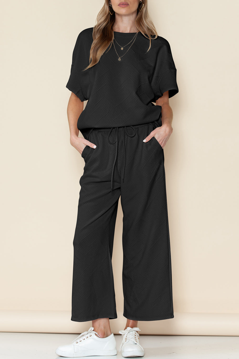 Black Textured Loose Fit T Shirt and Drawstring Pants Set - Eloy Royal