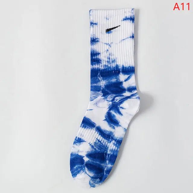 Women Tie-dye Middle Tube Socks - Eloy Royal