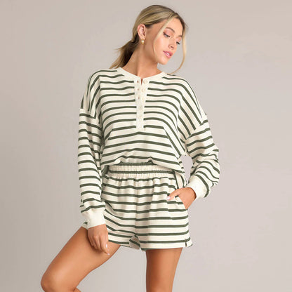 Comfort And Casual Women's Long Sleeve Striped Collar Decorated With Buttons Shorts Suit