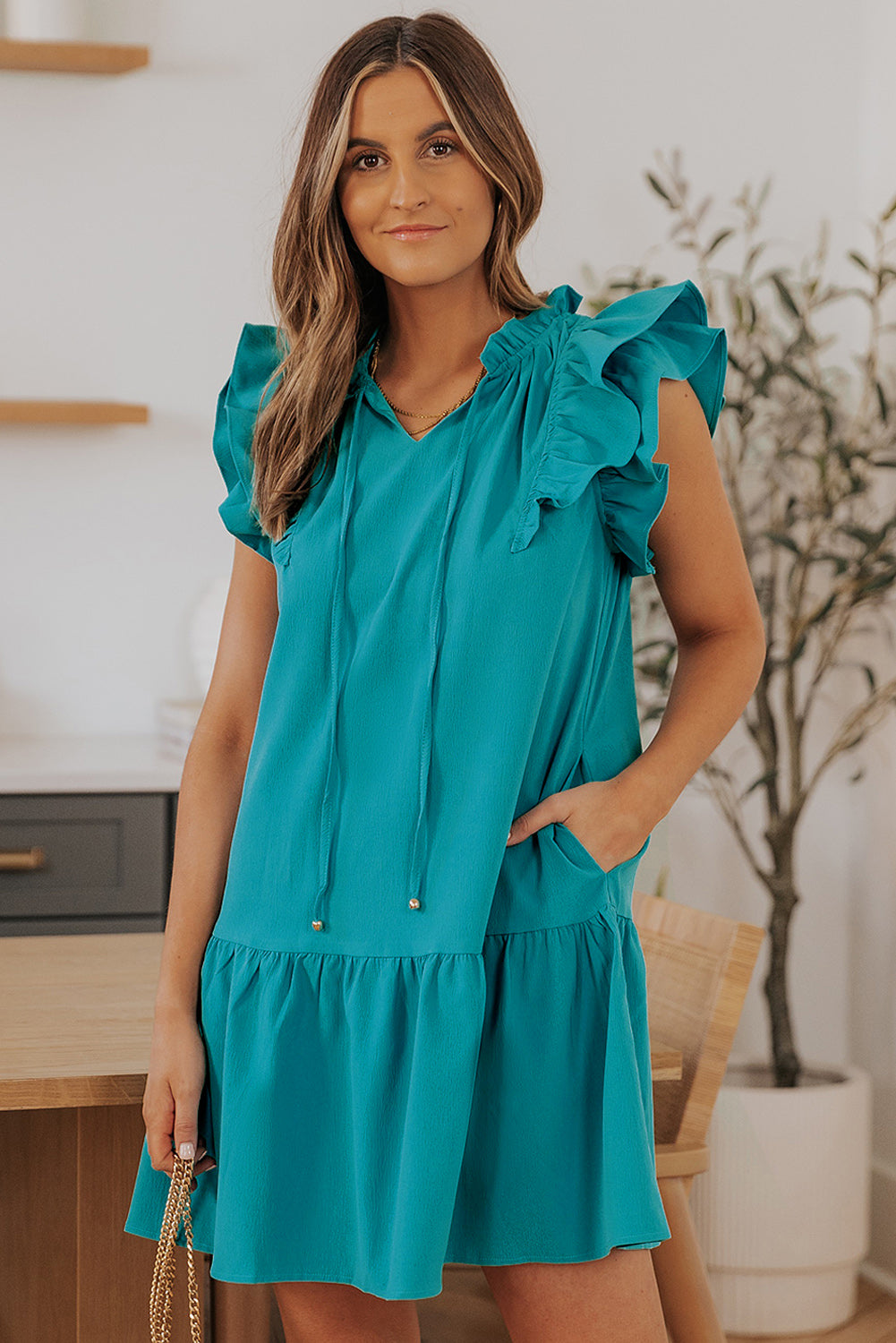 Green Tiered Ruffled Drawstring V Neck Short Dress With Pockets - Eloy Royal