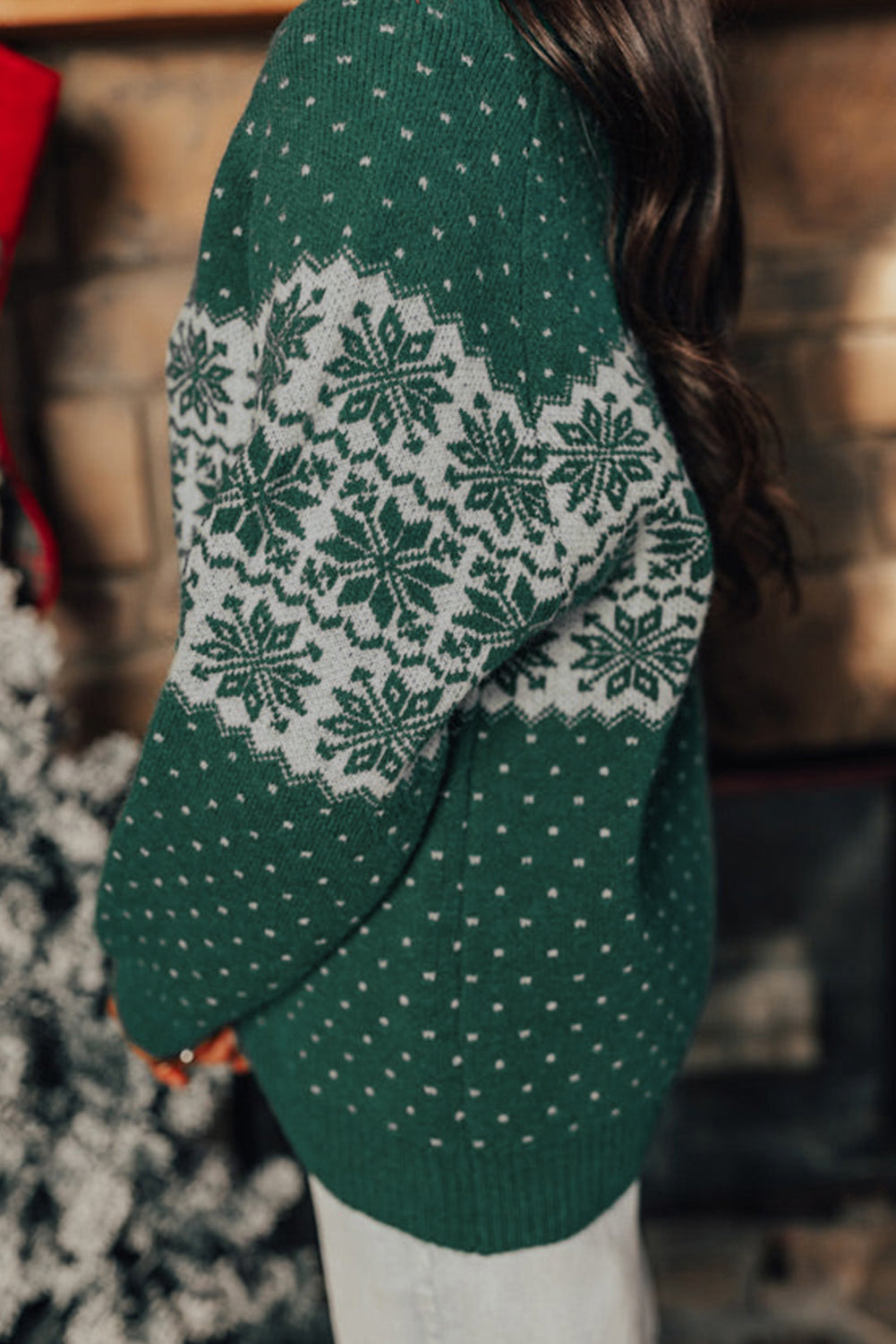 Green Christmas Snowflake Pattern Drop Shoulder Plus Size Sweater