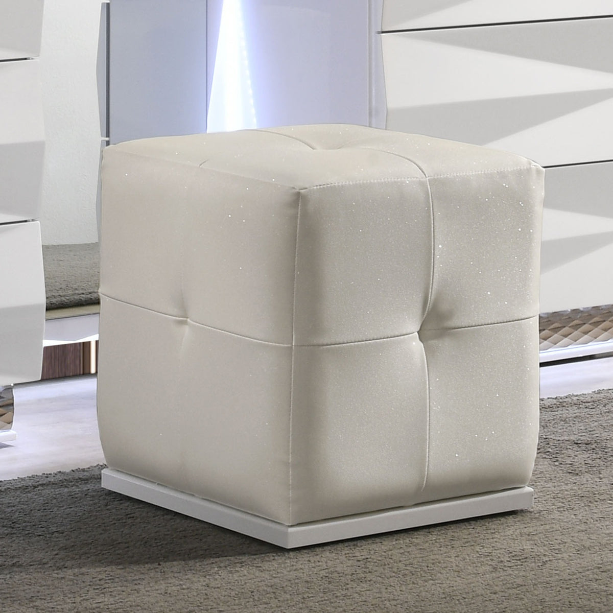 White Vanity Stool Tufting Rubberwood Contemporary Style 1pc Stool