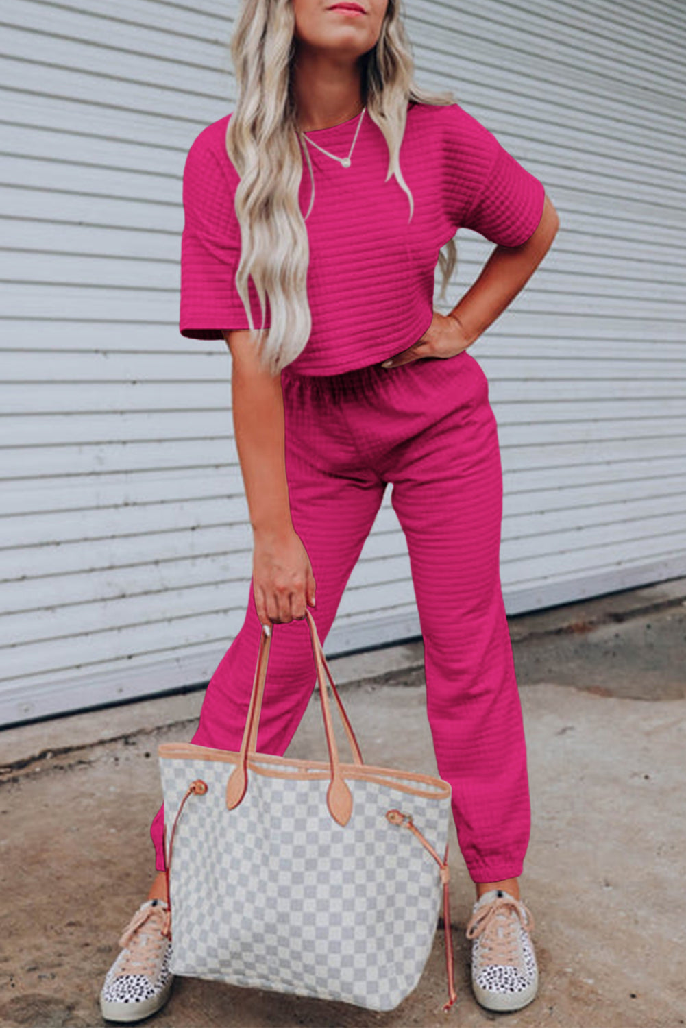 Black Textured Cropped Tee and Jogger Pants Set - Eloy Royal